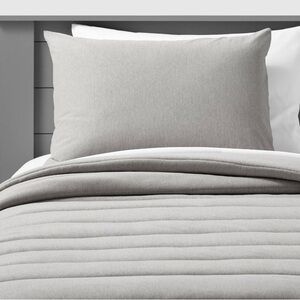 Pillowfort Channel Jersey Comforter Set - Light Gray